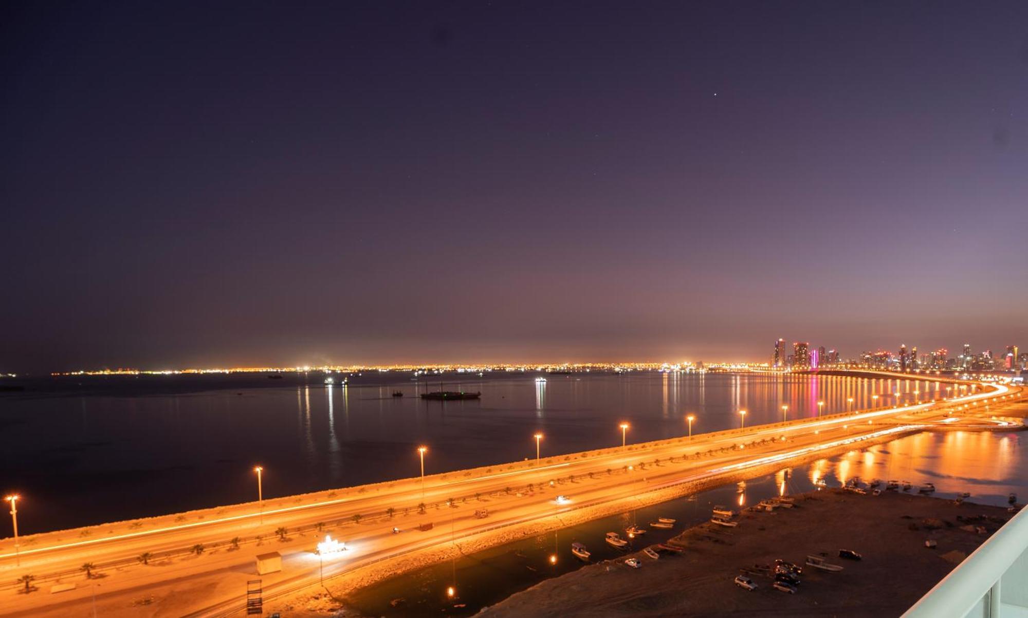 Al Safwa One Al Hidd Exterior foto
