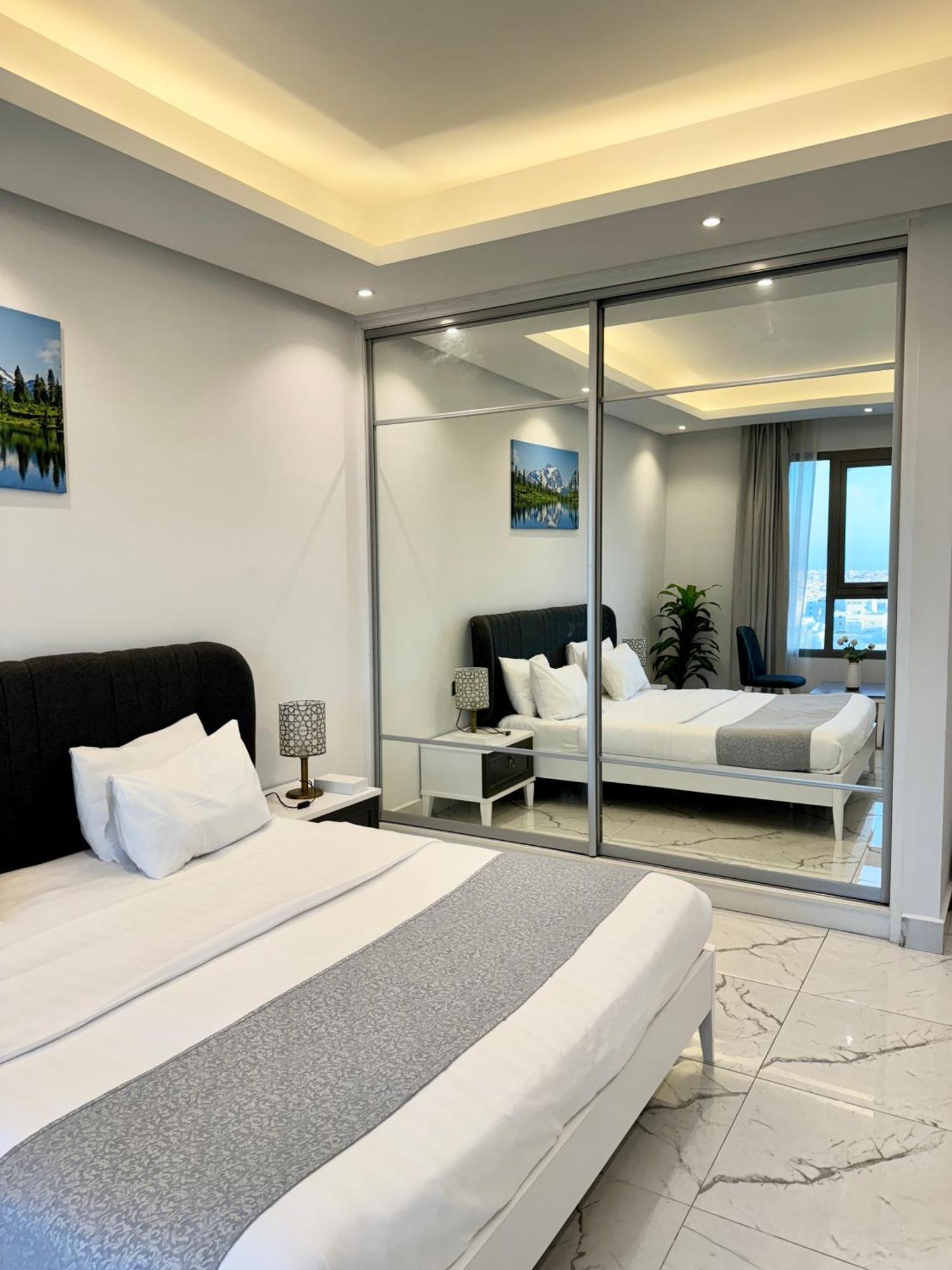 Al Safwa One Al Hidd Exterior foto