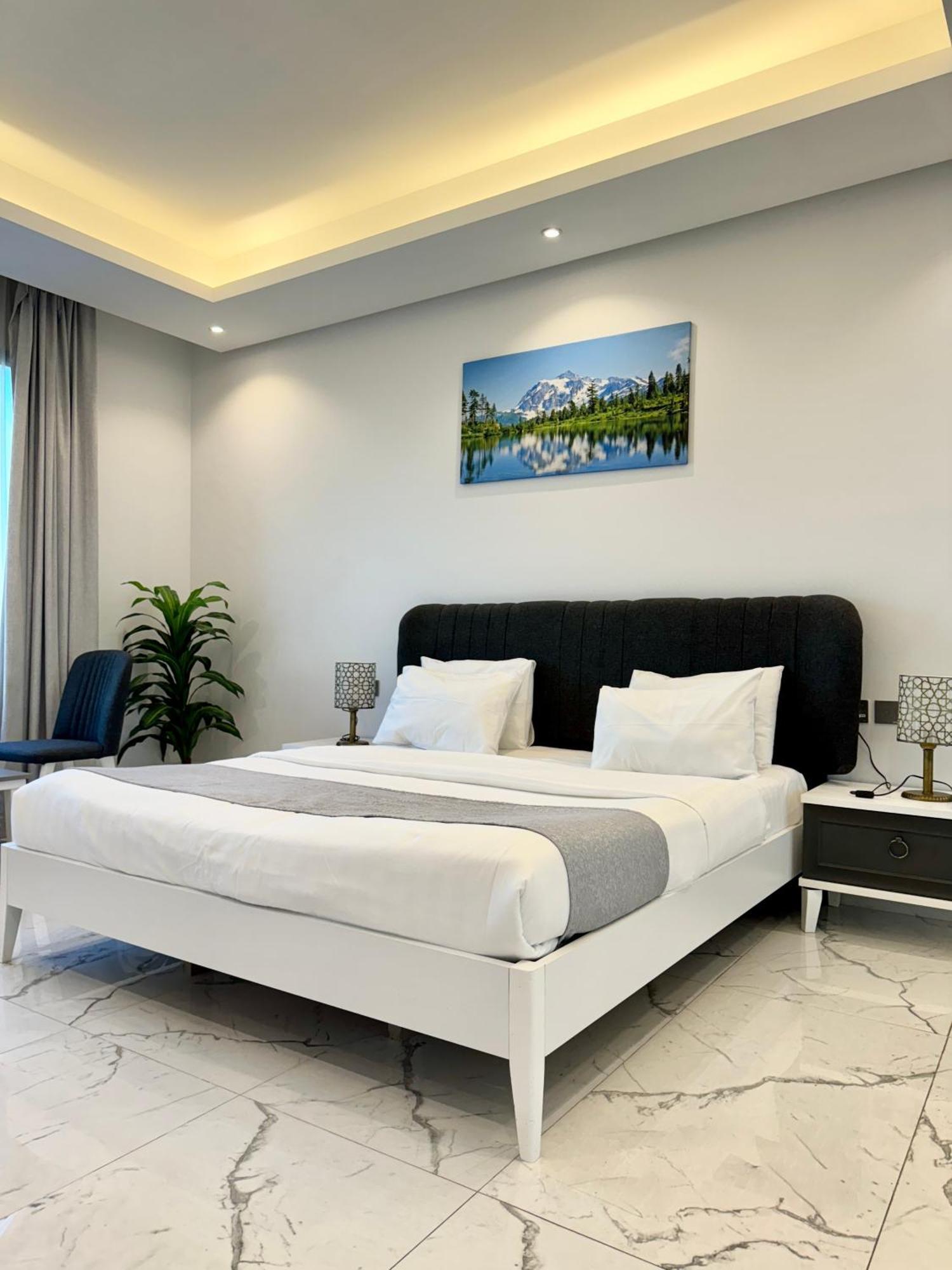 Al Safwa One Al Hidd Exterior foto