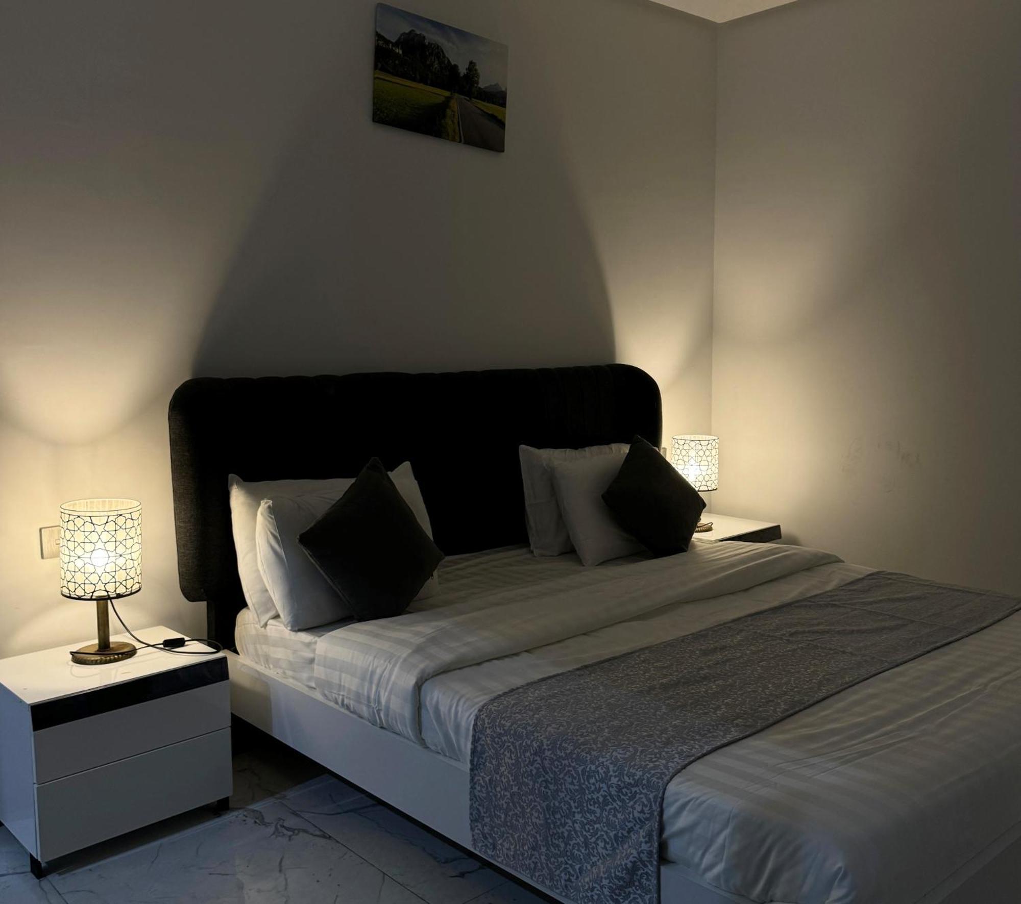 Al Safwa One Al Hidd Exterior foto